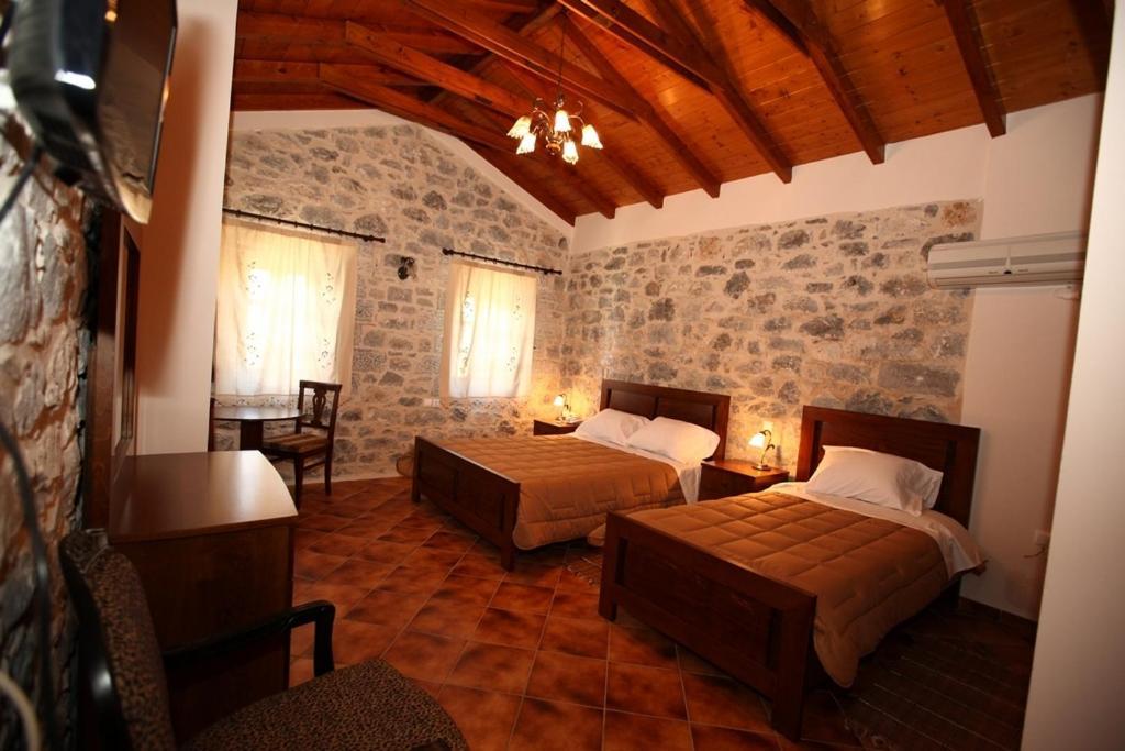 Vasilios Apartments Hotel Liménion Buitenkant foto